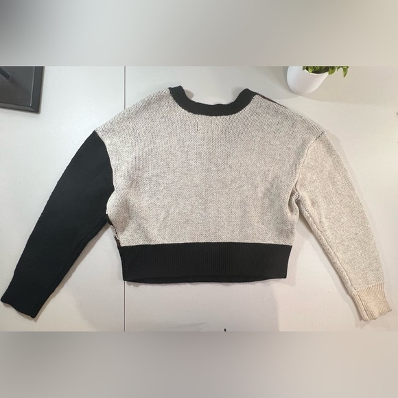 11 Honore Women’s Alexis Pattern Sweater, Abstract Colors, Size 0, NWT - Picture 3 of 13